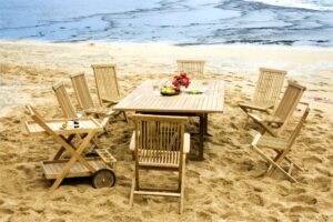 Collection Wooden Classic Dining Set