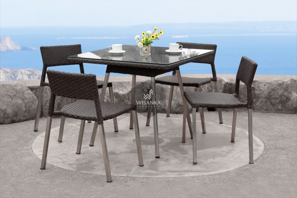 Synthetic Rattan Furniture Sebuku Dining Set