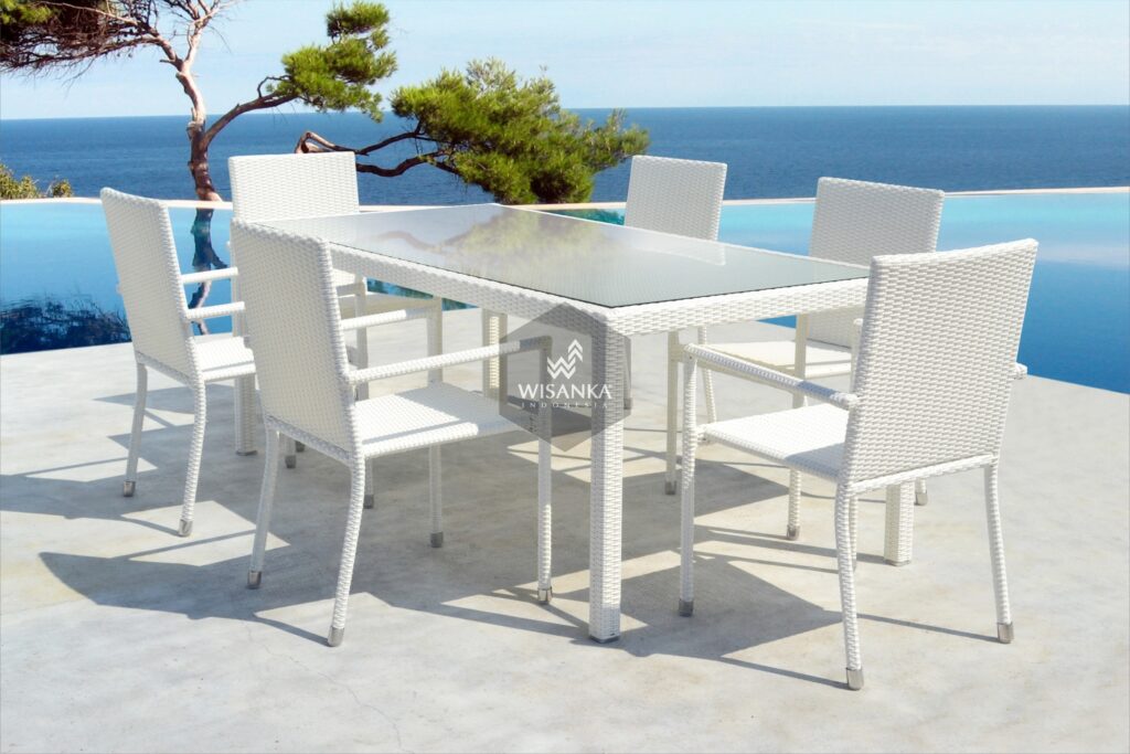 Synthetic Rattan Furniture Vinno Dining Set