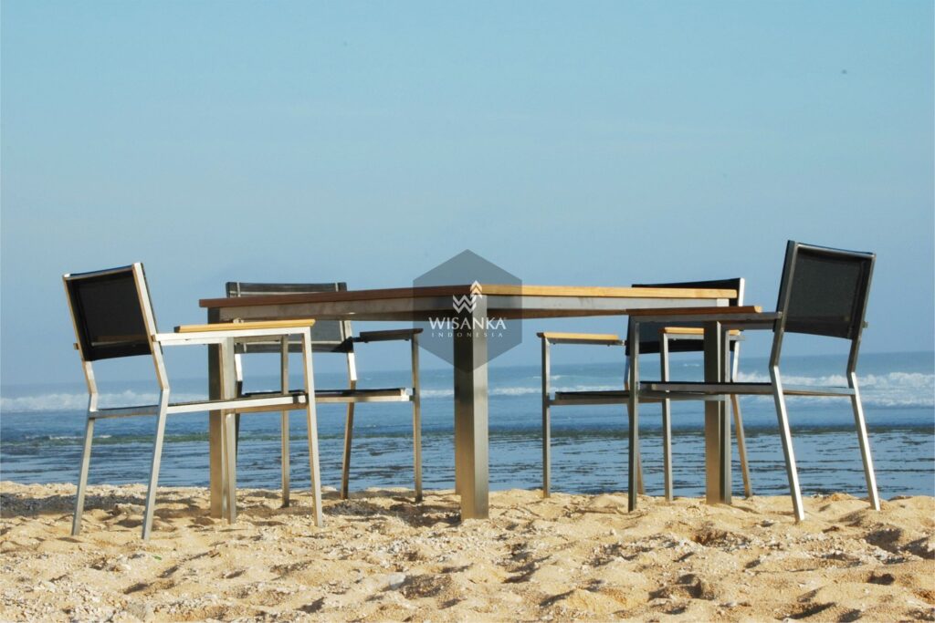 Collection Stainless Steel Amarilo Batyline Dining Set 1