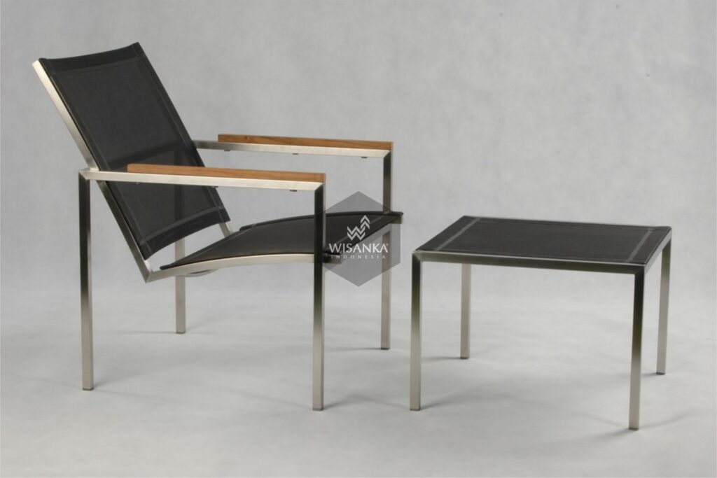 Collection Stainless Steel Sevilla Easy Chair Batyline